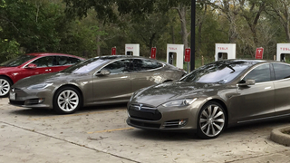 La verdad sobre el mayor problema de los autos eléctricos: la densidad energética de las baterías